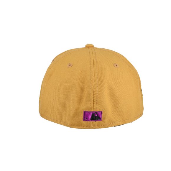 New Era New York Yankees Peanut Butter & Jelly Fitted Hat 1998 WS Patch - Picture 6 of 6